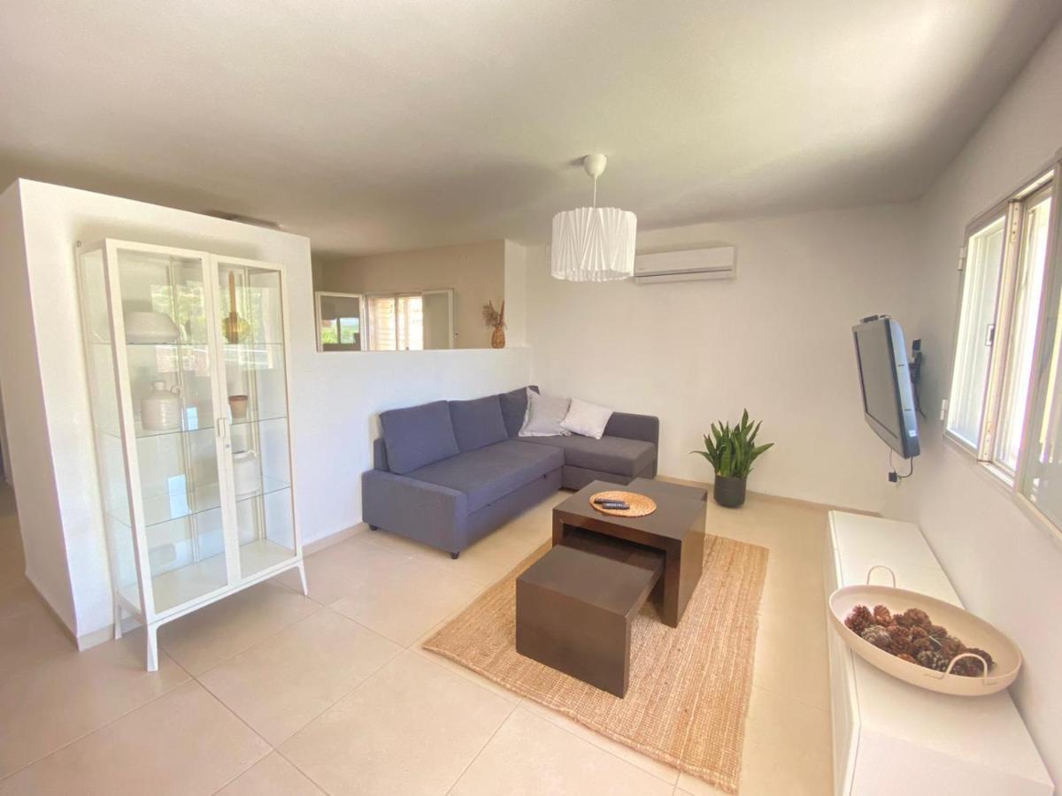 מול האגם Apartment Ма'алот Таршиха Екстериор снимка